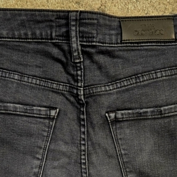 ARITZIA Skinny Jean - Picture 10 of 10